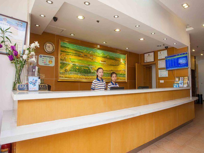 7 Days Inn Dalian Xinghai Park Wanda Plaza Branch Eksteriør bilde